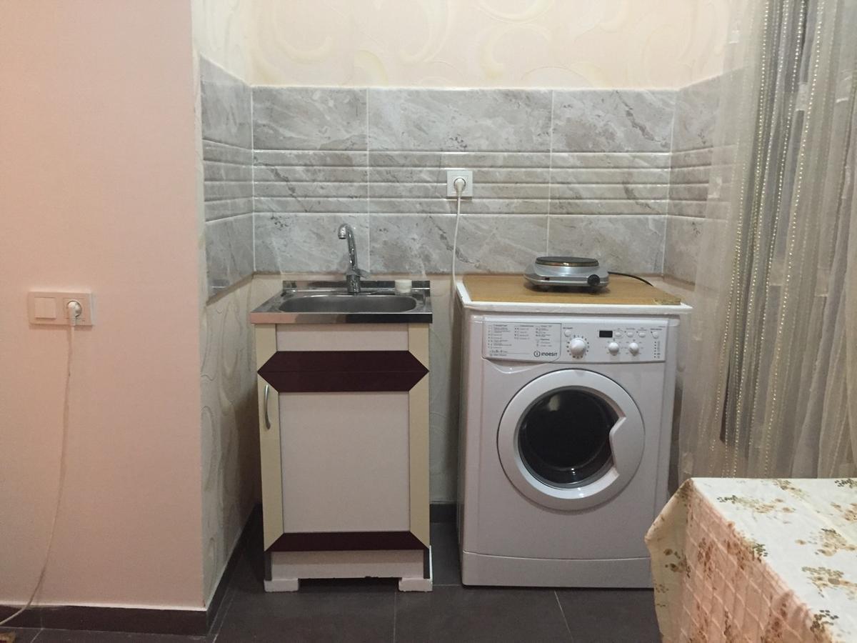 Apartment In Tbilisi Center Isk Home Exteriör bild